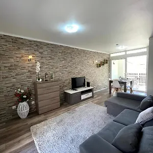  Apartment Marina Plaza